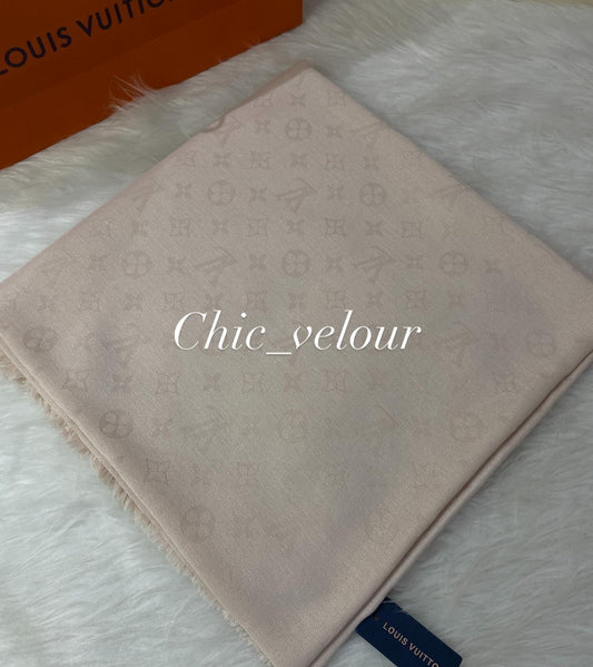Écharpe L_V Carrée ton sur ton