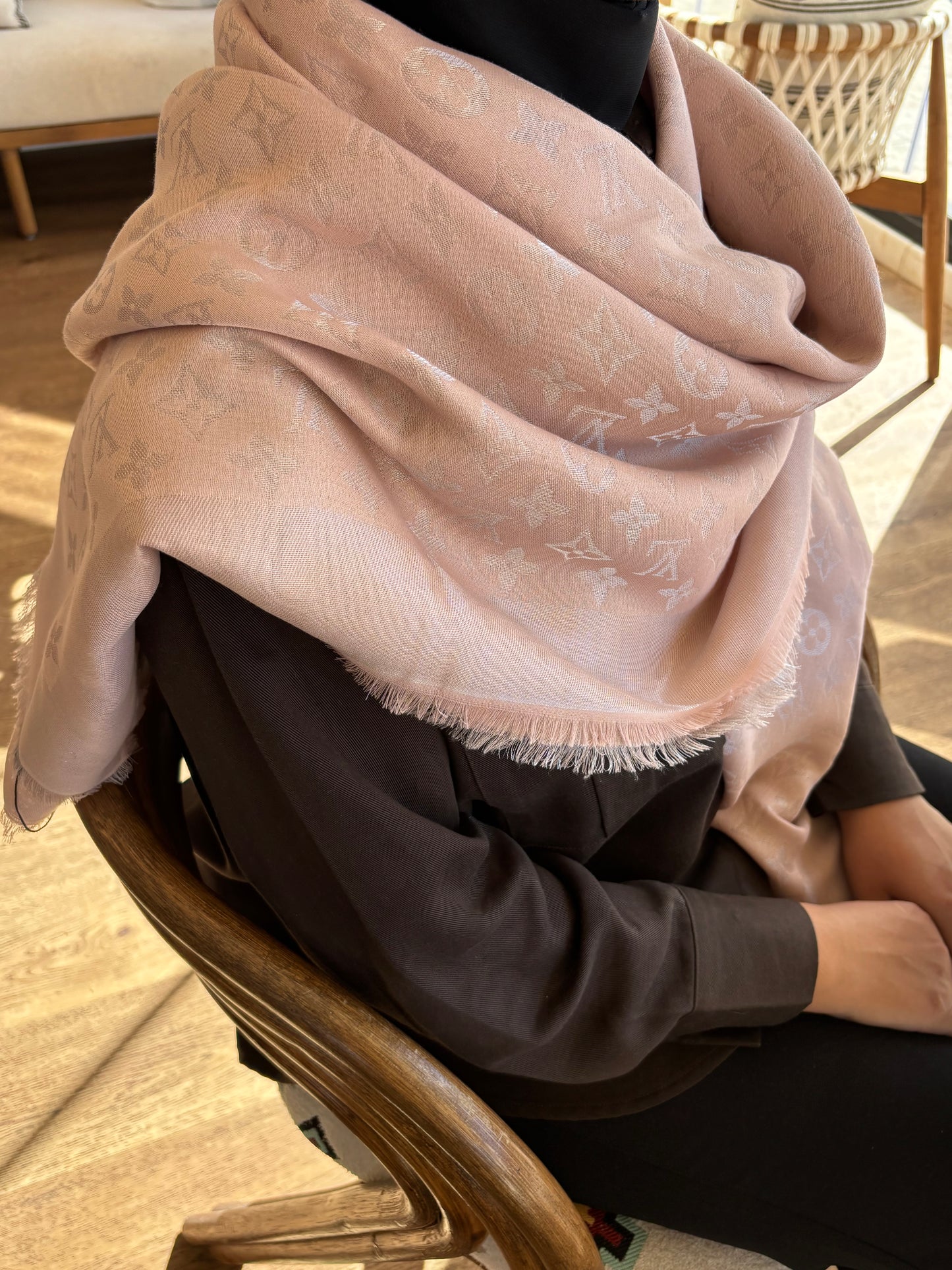 Écharpe LV carrée