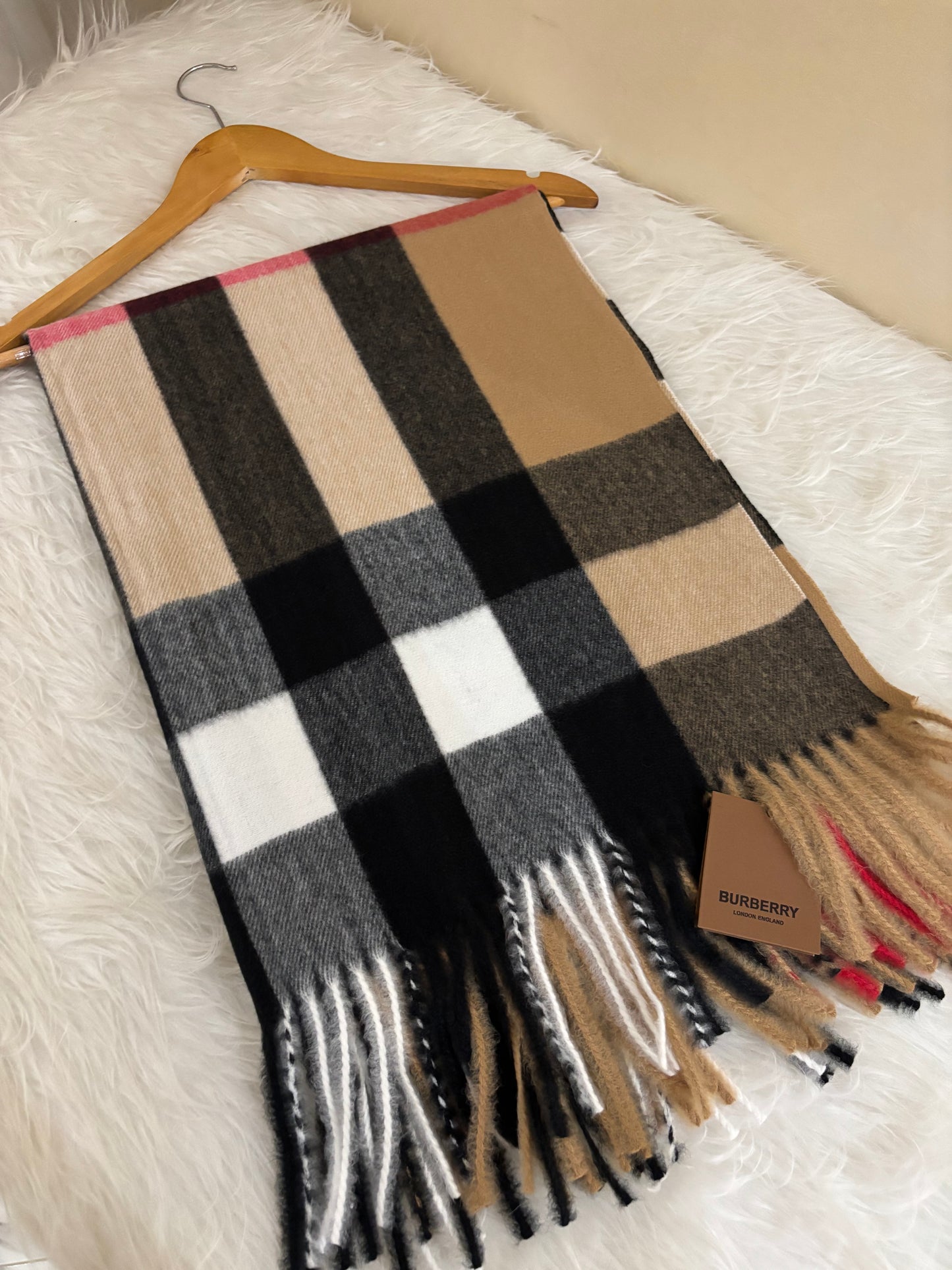 Écharpe Burberry camel