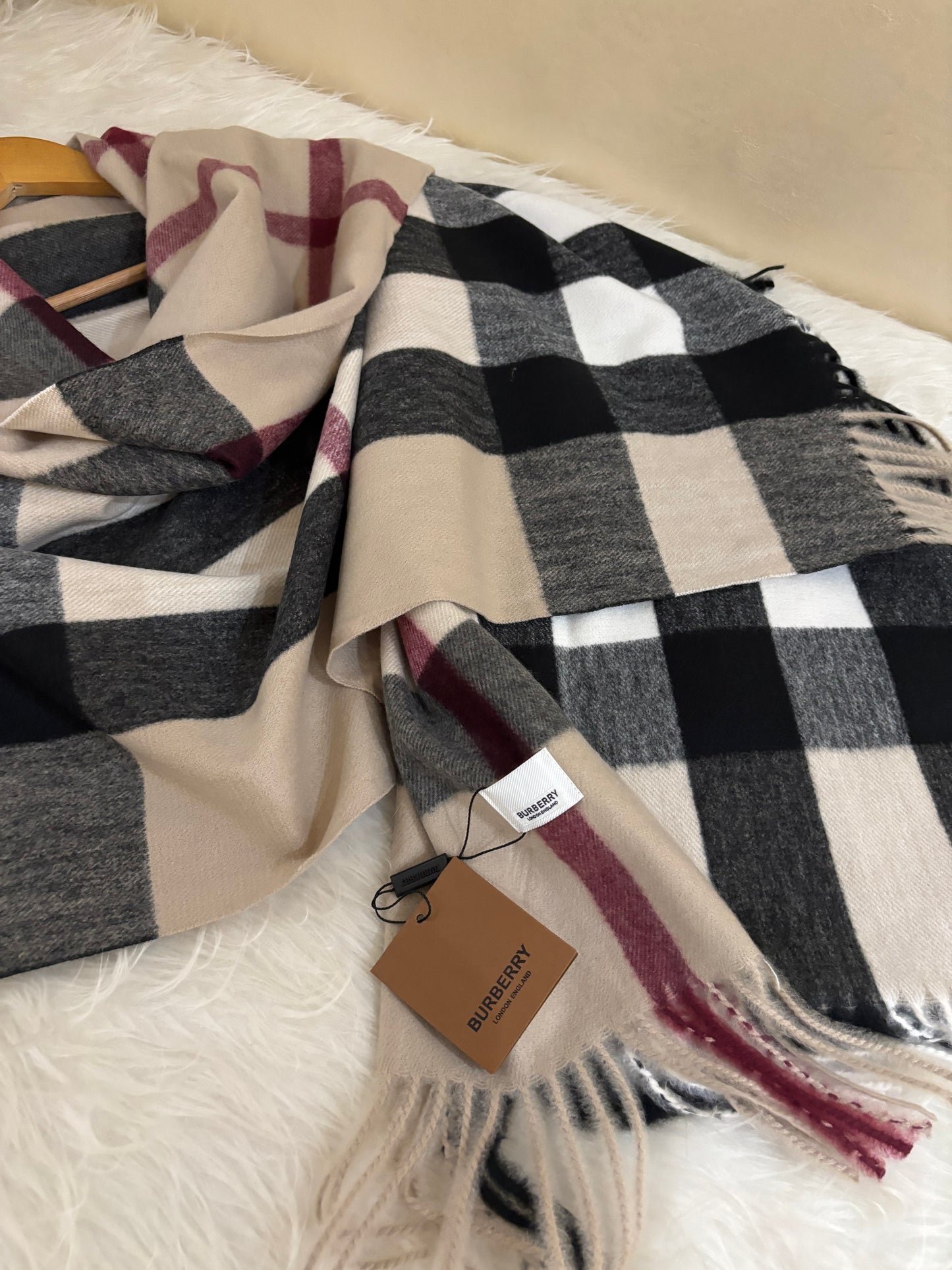 Écharpe Burberry beige