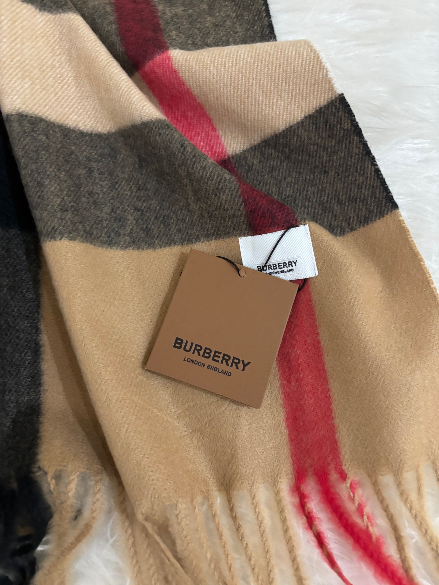 Écharpe Burberry camel